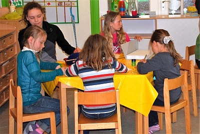 Bastelarbeiten zum Thema im Kindergottesdienst